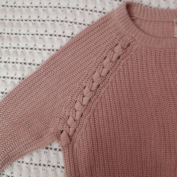 H&M Ribbon Knit Sweater - Picture 3 of 5